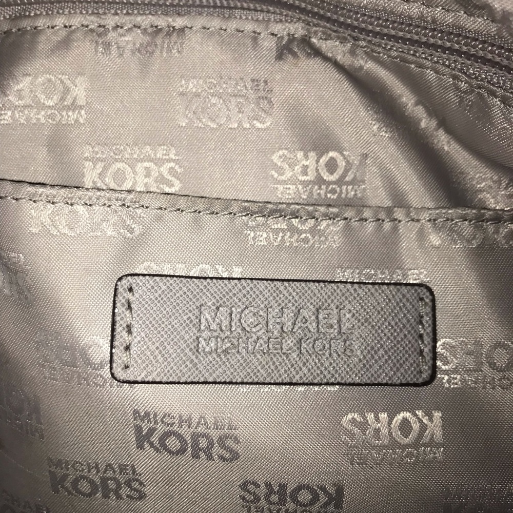 Michael Kors Tote - Picture 3 of 4